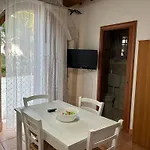Casale Rocca Russa 3*