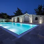 Bed & Breakfast Casale Rocca Russa 3*