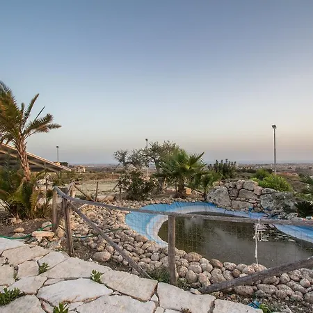 Casale Rocca Russa Villaggio Mose (Sicily)