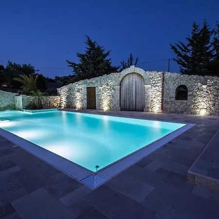 Bed & Breakfast Casale Rocca Russa *